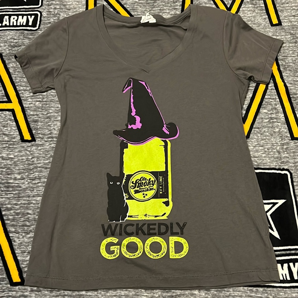 Ole Smokey Moonshine V Neck.